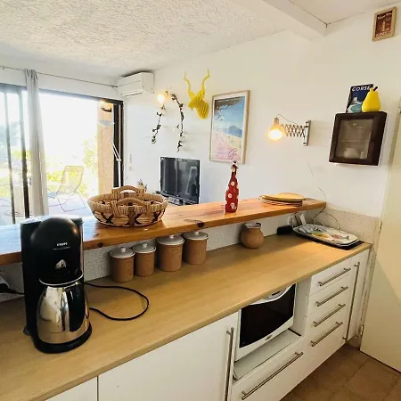 Climatise A Avec 2 Terrasses, Parking Et Proche Plage - Fr-1-63-328 *