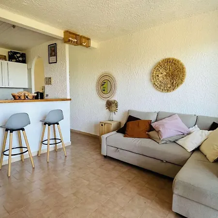Climatise A Avec 2 Terrasses, Parking Et Proche Plage - Fr-1-63-328 *